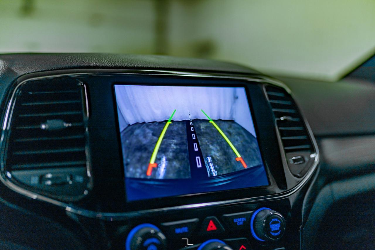 2021 Jeep Grand Cherokee 4x4 Altitude Leather Nav BCam Red Deer AB