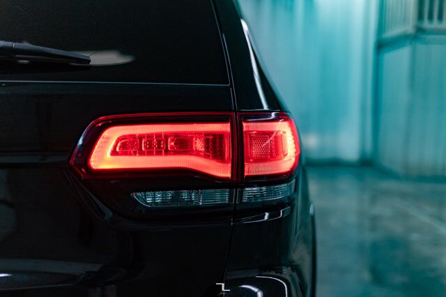 2021 Jeep Grand Cherokee 4x4 Altitude Leather Nav BCam Red Deer AB