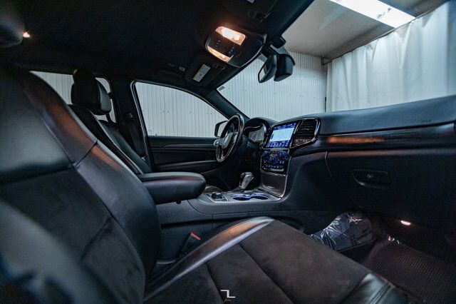 2021 Jeep Grand Cherokee 4x4 Altitude Leather Nav BCam Red Deer AB