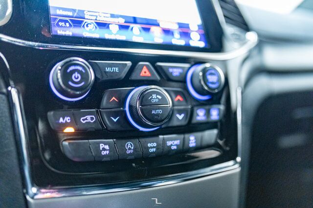 2021 Jeep Grand Cherokee 4x4 Altitude Leather Nav BCam Red Deer AB