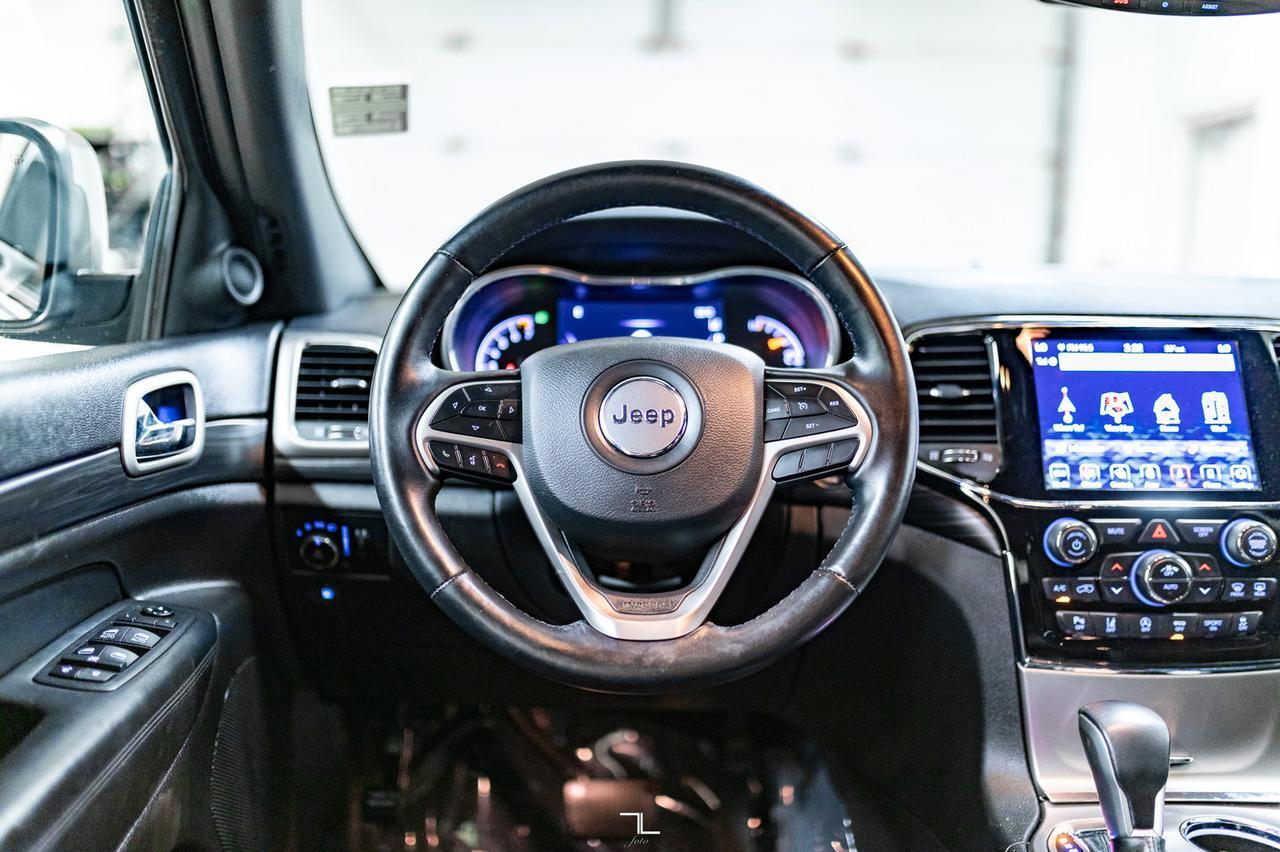 2021 Jeep Grand Cherokee 4x4 Altitude Leather Nav BCam Red Deer AB