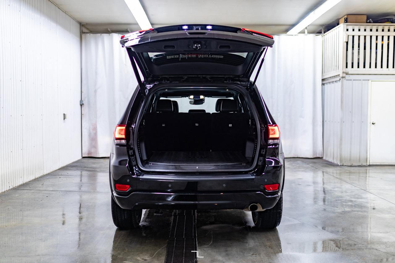 2021 Jeep Grand Cherokee 4x4 Altitude Leather Roof Nav BCam Red Deer AB