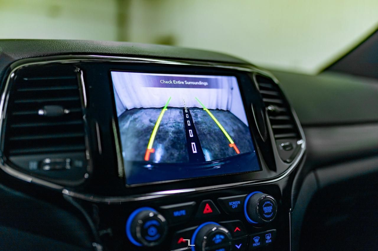 2021 Jeep Grand Cherokee 4x4 Altitude Leather Roof Nav BCam Red Deer AB