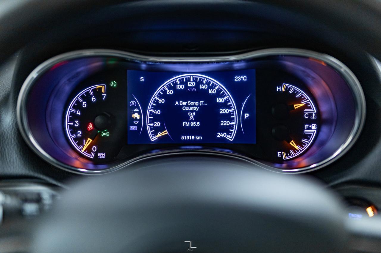 2021 Jeep Grand Cherokee 4x4 Altitude Leather Roof Nav BCam Red Deer AB