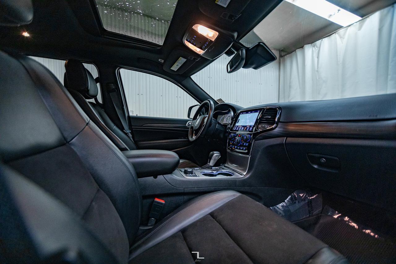 2021 Jeep Grand Cherokee 4x4 Altitude Leather Roof Nav BCam Red Deer AB