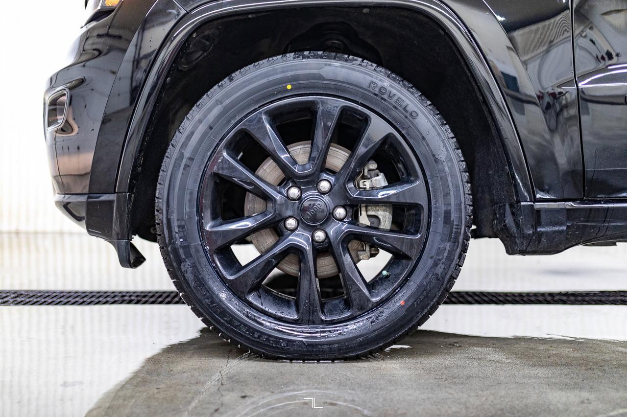 2021 Jeep Grand Cherokee 4x4 Altitude Leather Roof Nav BCam Red Deer AB