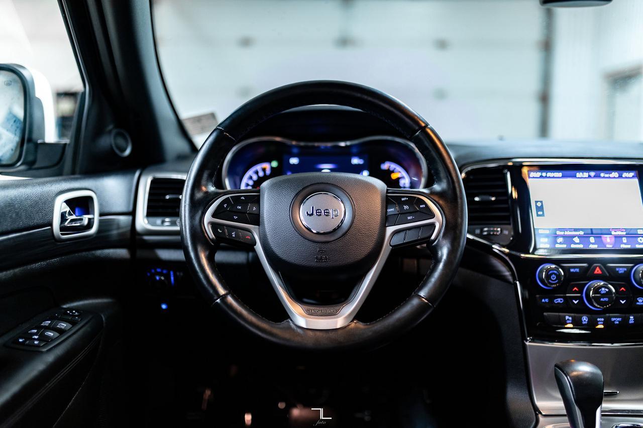 2021 Jeep Grand Cherokee 4x4 Altitude Leather Roof Nav BCam Red Deer AB