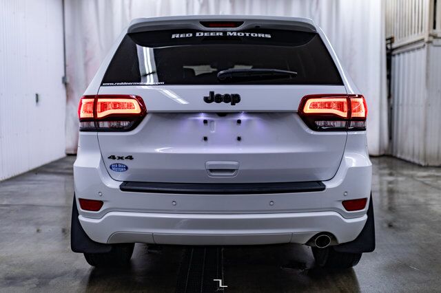2021 Jeep Grand Cherokee 4x4 Altitude Leather Roof Nav BCam Red Deer AB