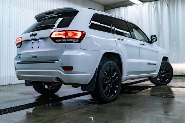 2021 Jeep Grand Cherokee 4x4 Altitude Leather Roof Nav BCam Red Deer AB