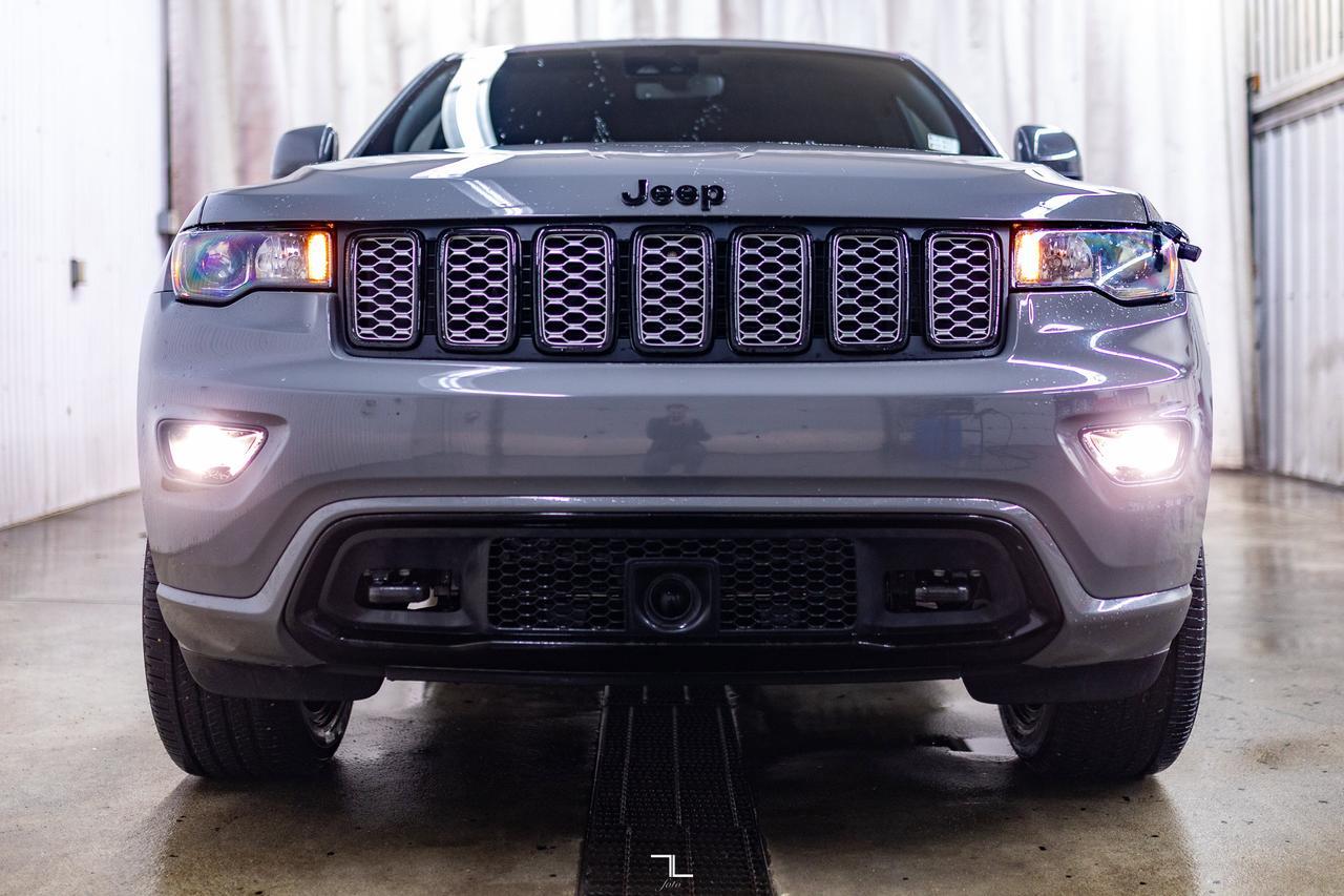 2021 Jeep Grand Cherokee 4x4 Altitude Leather Roof Nav BCam Red Deer AB