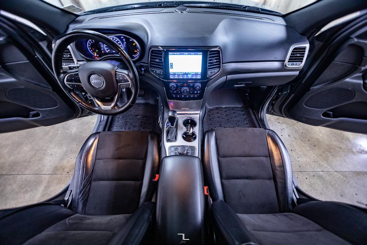 2021 Jeep Grand Cherokee 4x4 Altitude Leather Roof Nav BCam Red Deer AB