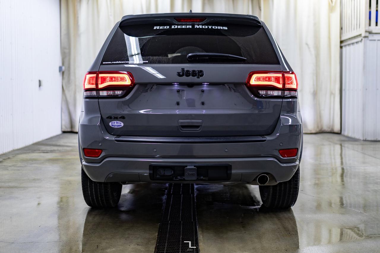 2021 Jeep Grand Cherokee 4x4 Altitude Leather Roof Nav Red Deer AB