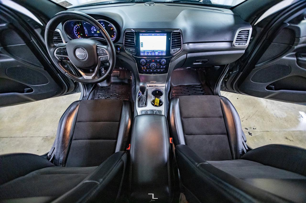 2021 Jeep Grand Cherokee 4x4 Altitude Leather Roof Nav Red Deer AB