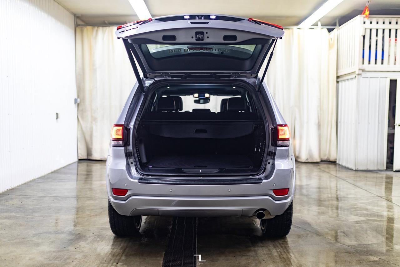 2021 Jeep Grand Cherokee 4x4 Altitude Leather Roof Nav Red Deer AB