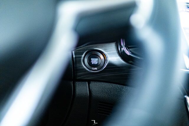 2021 Jeep Grand Cherokee 4x4 Altitude Leather Roof Nav Red Deer AB