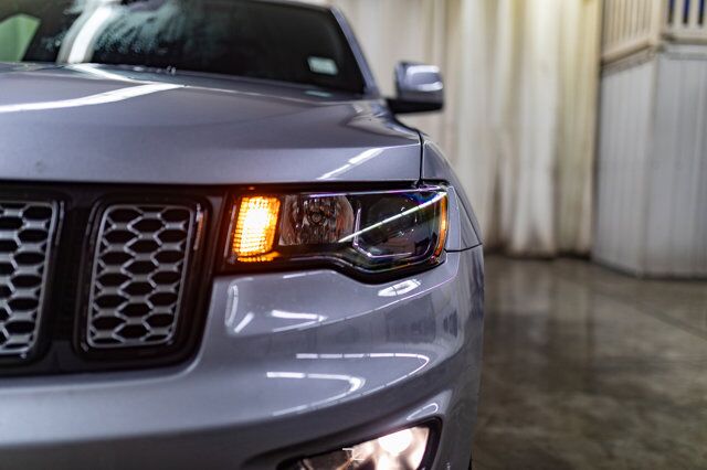 2021 Jeep Grand Cherokee 4x4 Altitude Leather Roof Nav Red Deer AB