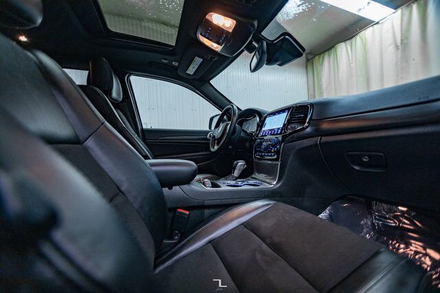 2021 Jeep Grand Cherokee 4x4 Altitude Leather Roof Nav Red Deer AB