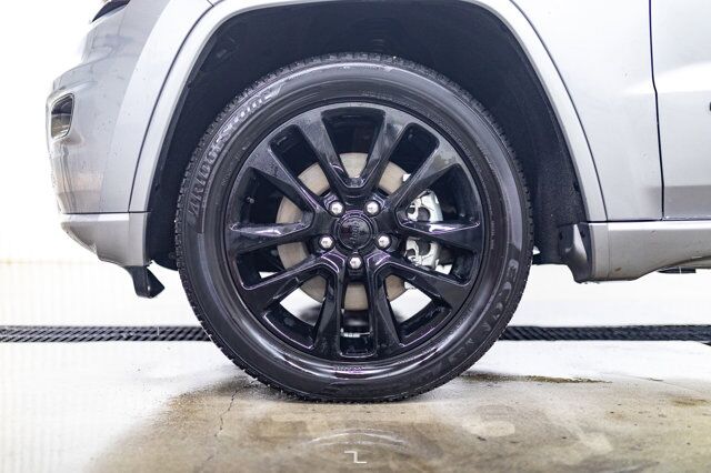 2021 Jeep Grand Cherokee 4x4 Altitude Leather Roof Nav Red Deer AB