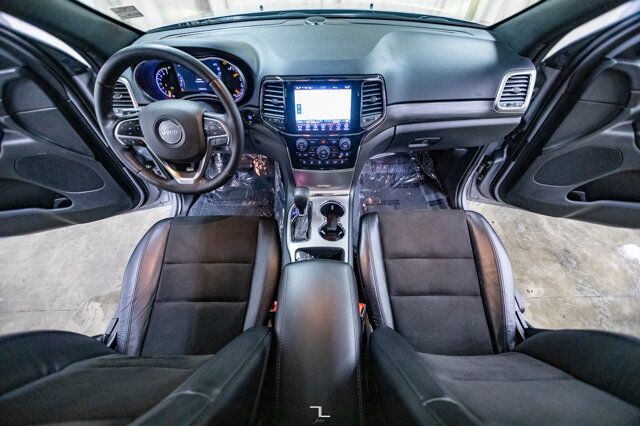 2021 Jeep Grand Cherokee 4x4 Altitude Leather Roof Nav Red Deer AB