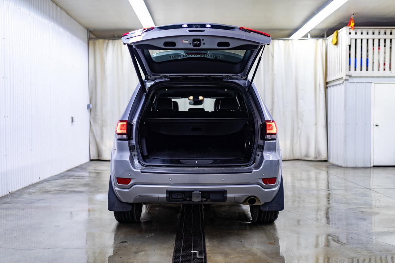 2021 Jeep Grand Cherokee 4x4 Altitude Leather Roof Nav Red Deer AB