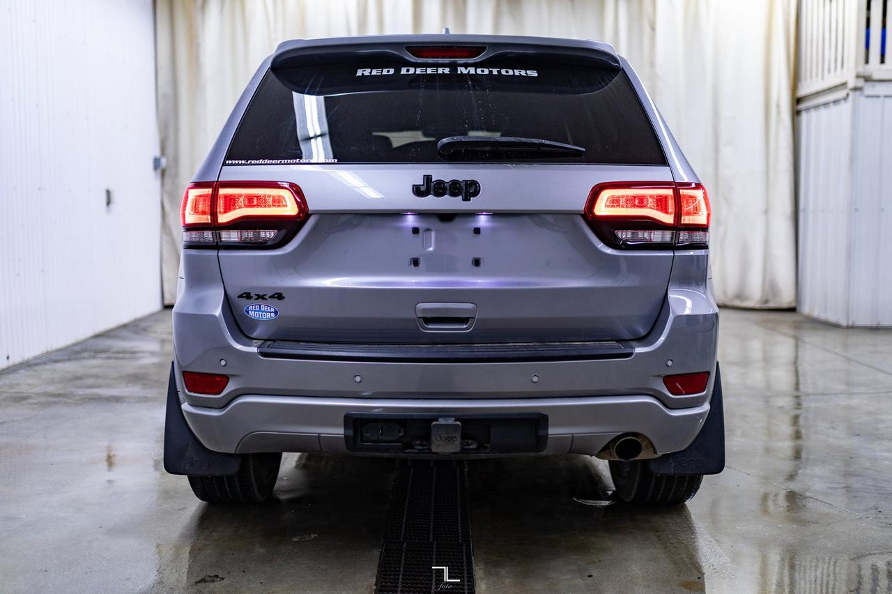 2021 Jeep Grand Cherokee 4x4 Altitude Leather Roof Nav Red Deer AB