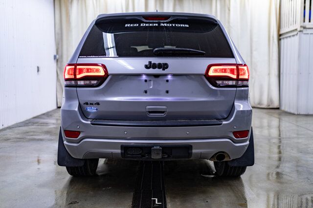 2021 Jeep Grand Cherokee 4x4 Altitude Leather Roof Nav Red Deer AB