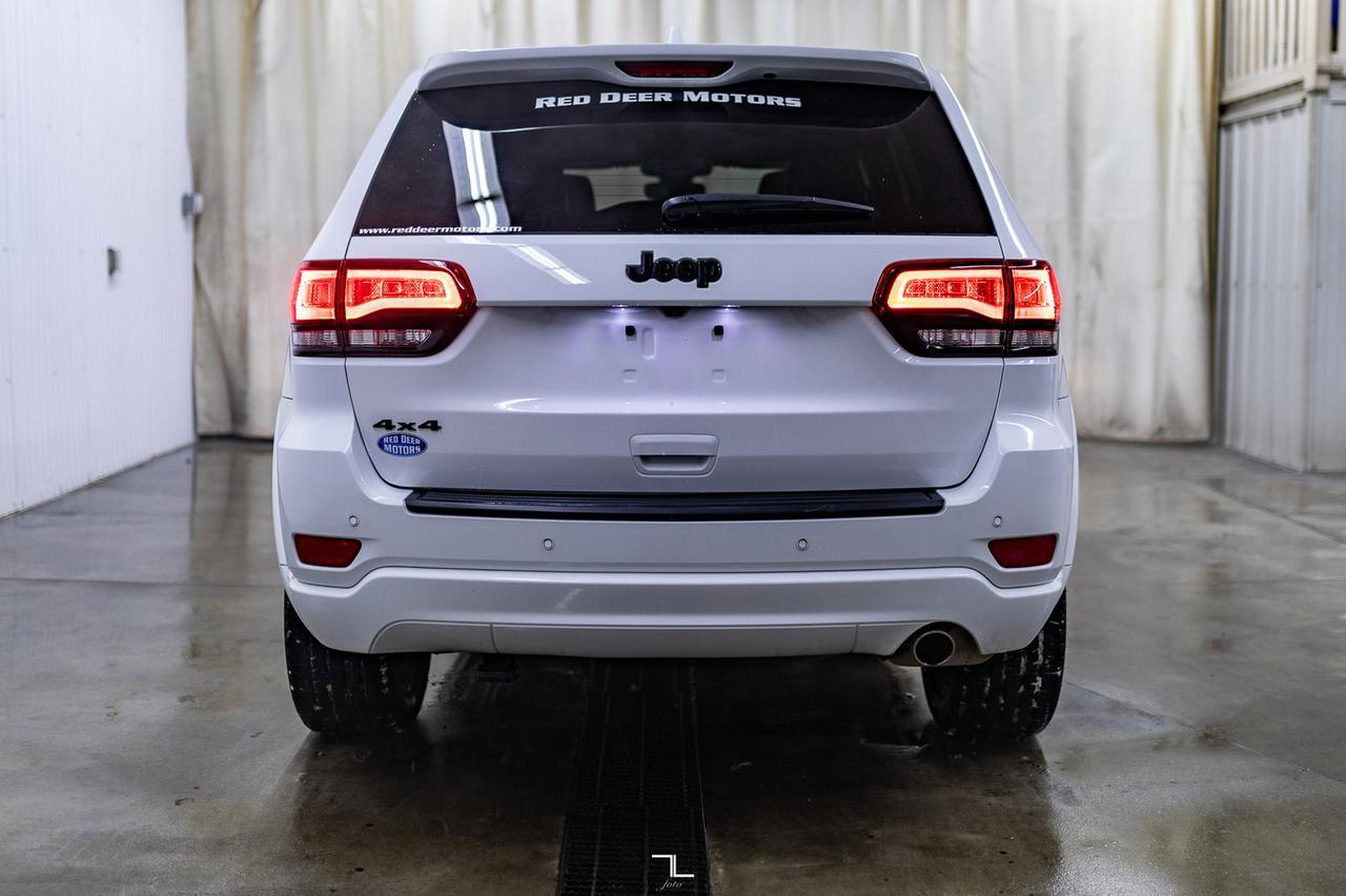 2021 Jeep Grand Cherokee 4x4 Altitude Leather Roof Nav Red Deer AB