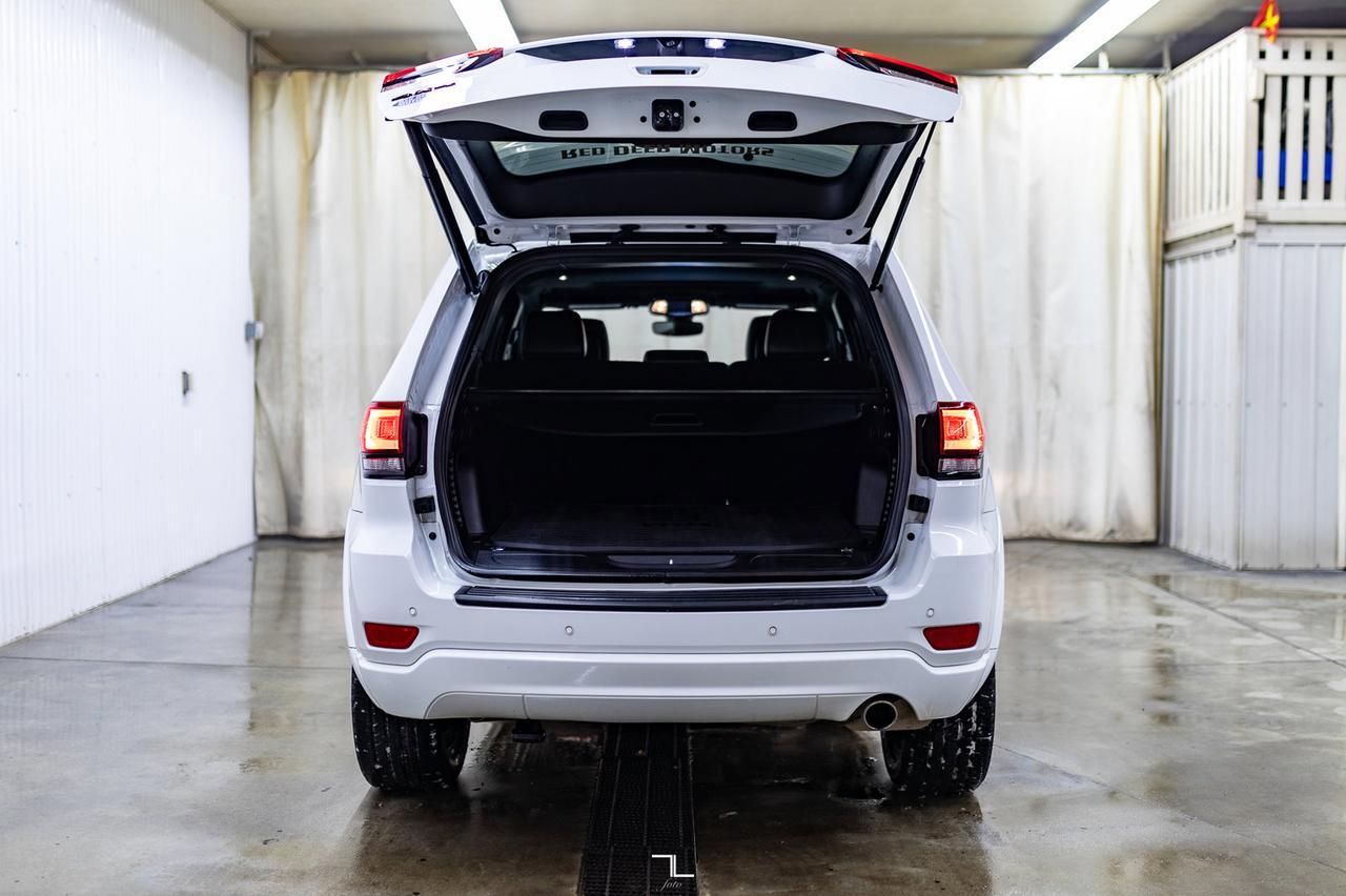 2021 Jeep Grand Cherokee 4x4 Altitude Leather Roof Nav Red Deer AB