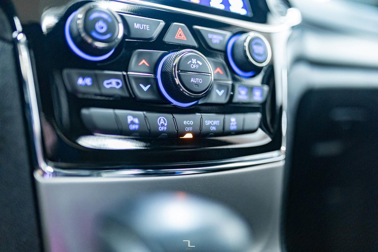 2021 Jeep Grand Cherokee 4x4 Altitude Leather Roof Nav Red Deer AB