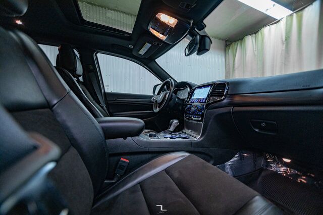 2021 Jeep Grand Cherokee 4x4 Altitude Leather Roof Nav Red Deer AB