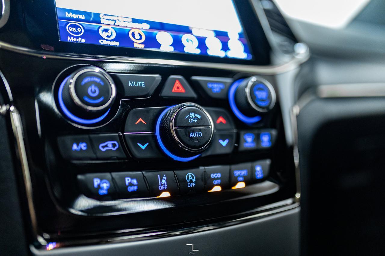 2021 Jeep Grand Cherokee 4x4 High Altitude Leather Roof Nav Red Deer AB