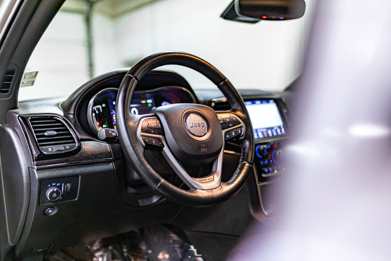 2021 Jeep Grand Cherokee 4x4 High Altitude Leather Roof Nav Red Deer AB