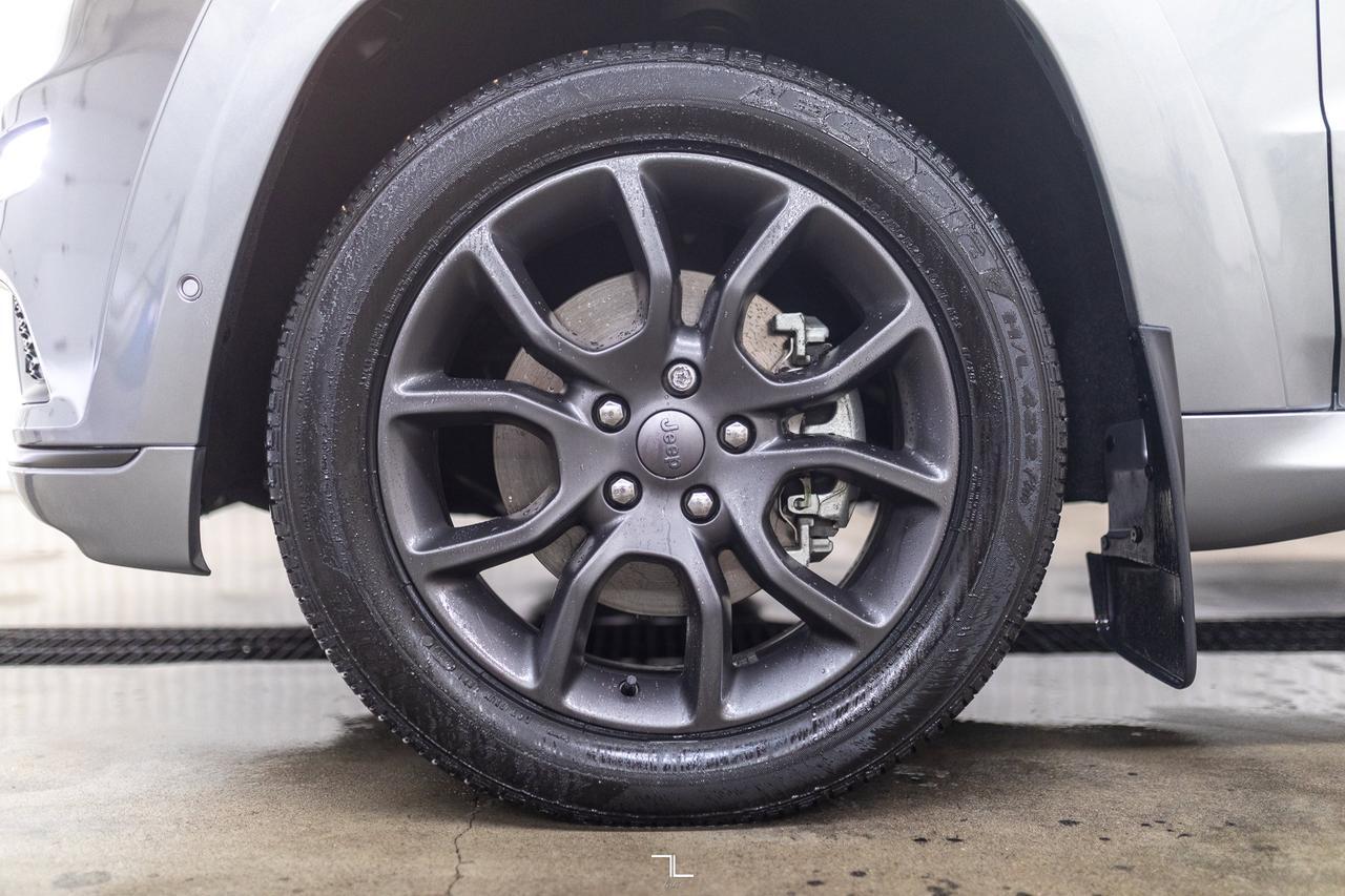 2021 Jeep Grand Cherokee 4x4 High Altitude Leather Roof Nav Red Deer AB