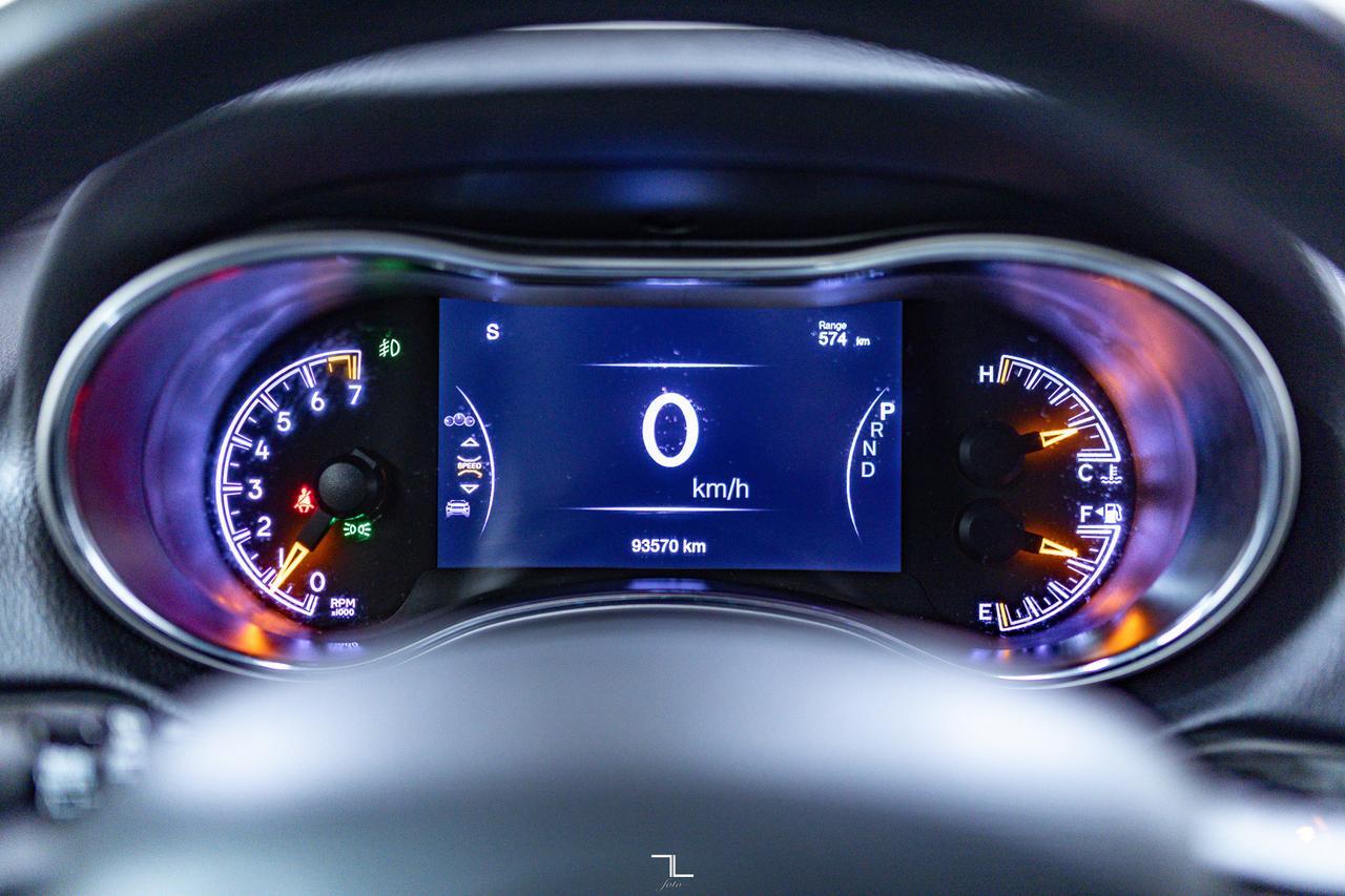 2021 Jeep Grand Cherokee 4x4 Laredo Nav BCam Red Deer AB