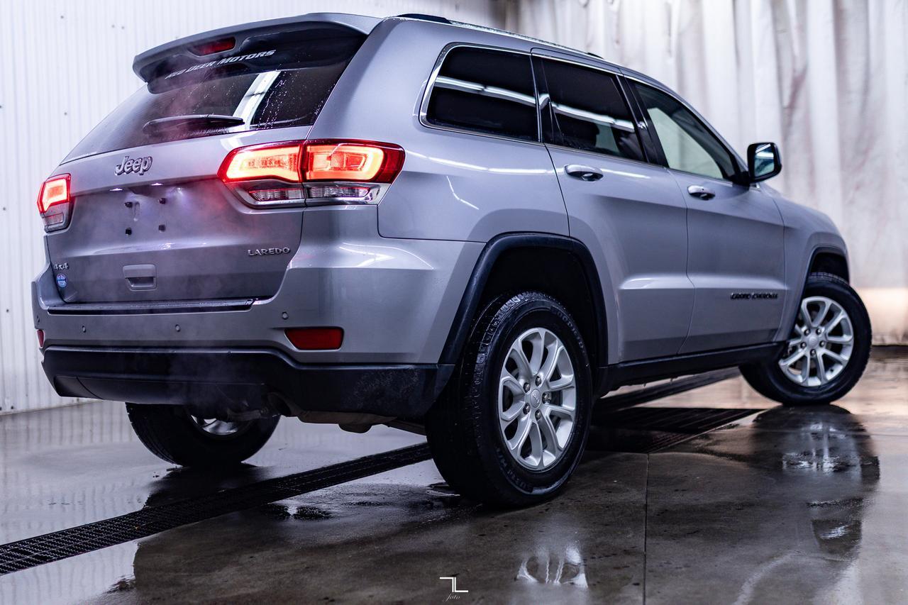 2021 Jeep Grand Cherokee 4x4 Laredo Nav BCam Red Deer AB