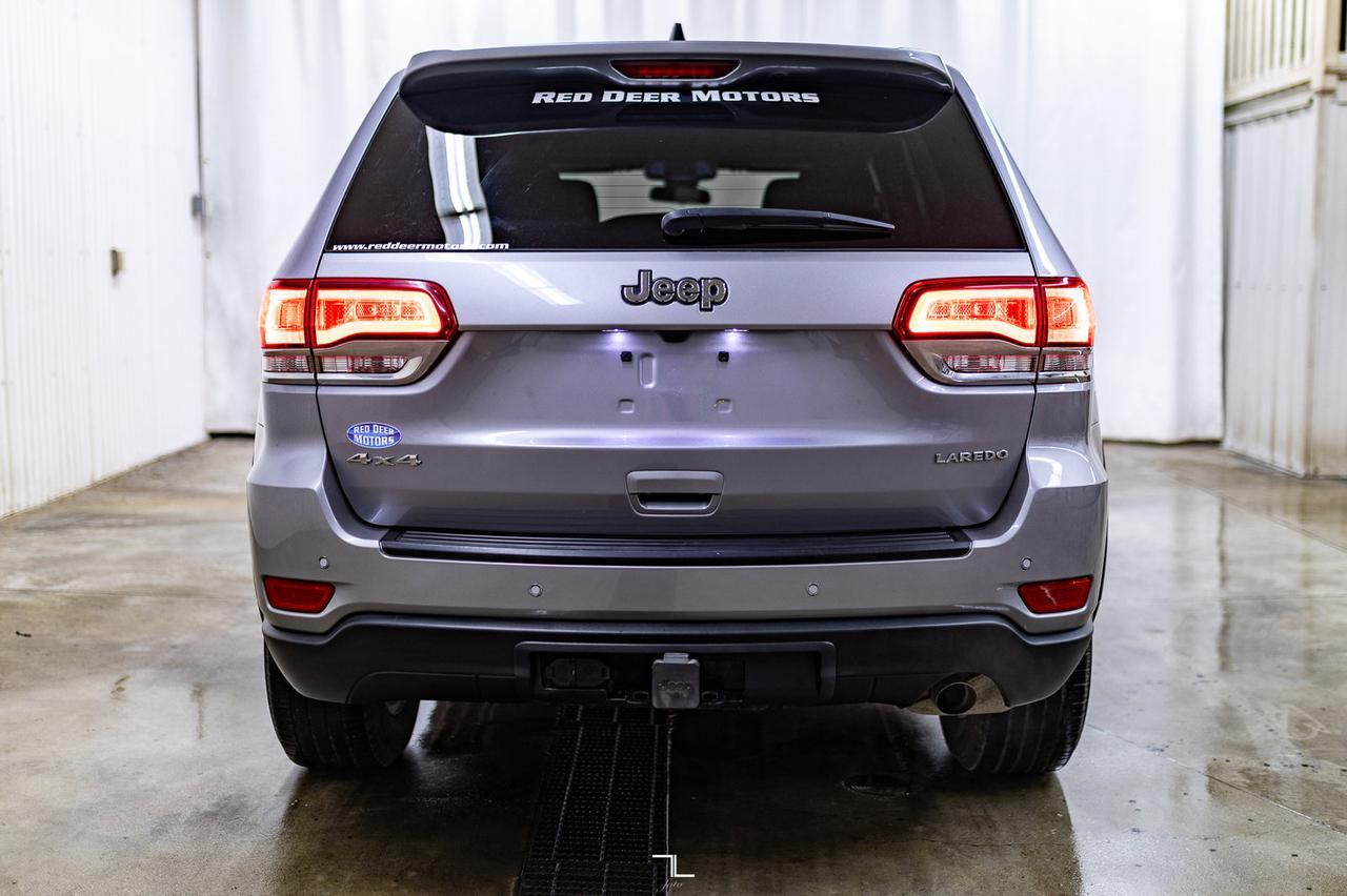 2021 Jeep Grand Cherokee 4x4 Laredo Nav BCam Red Deer AB