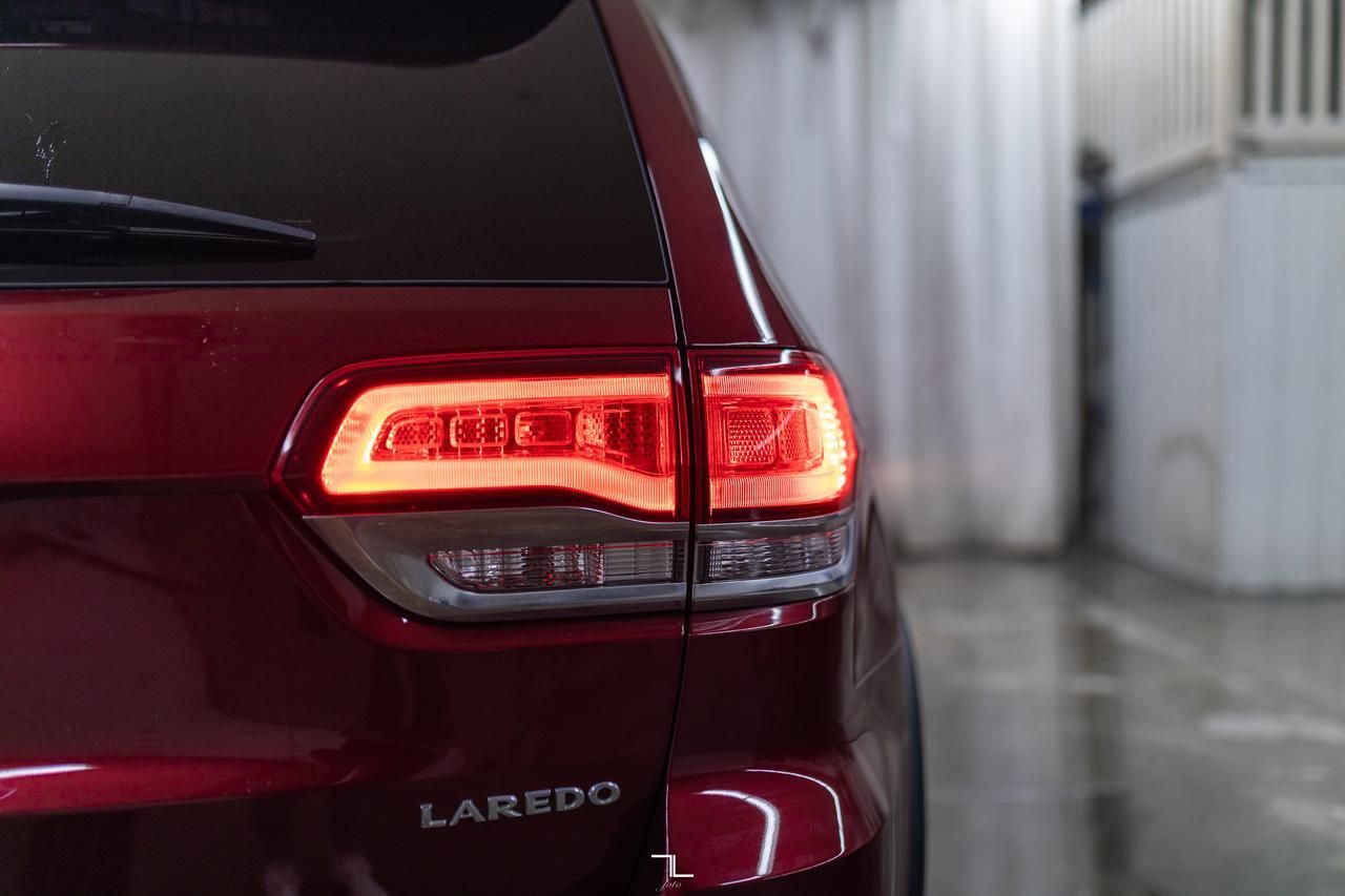 2021 Jeep Grand Cherokee 4x4 Laredo PSeat BCam Red Deer AB