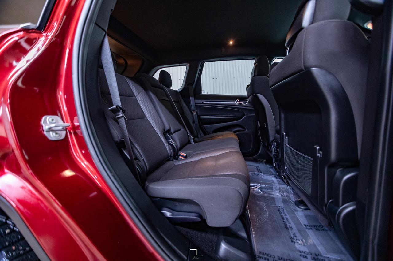 2021 Jeep Grand Cherokee 4x4 Laredo PSeat BCam Red Deer AB