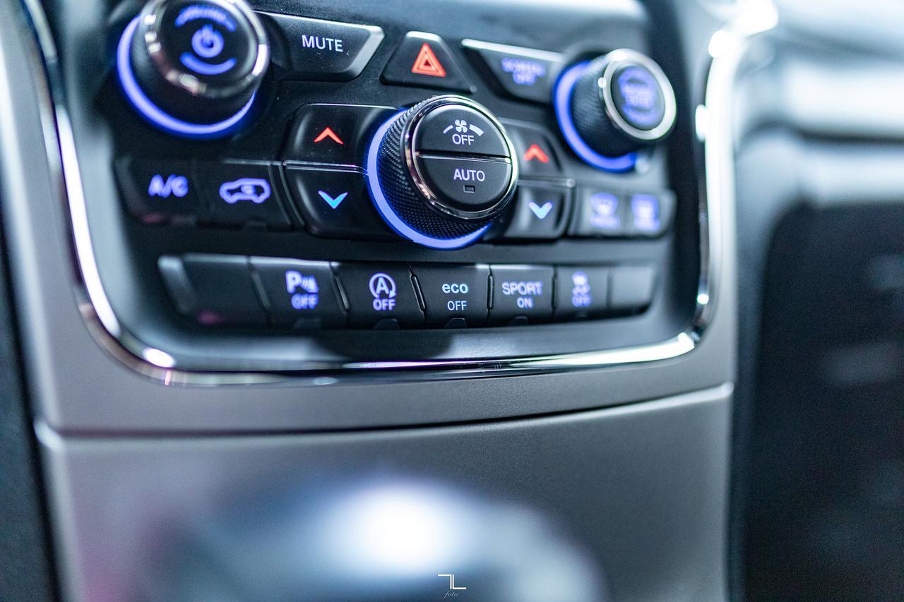 2021 Jeep Grand Cherokee 4x4 Laredo PSeat BCam Red Deer AB