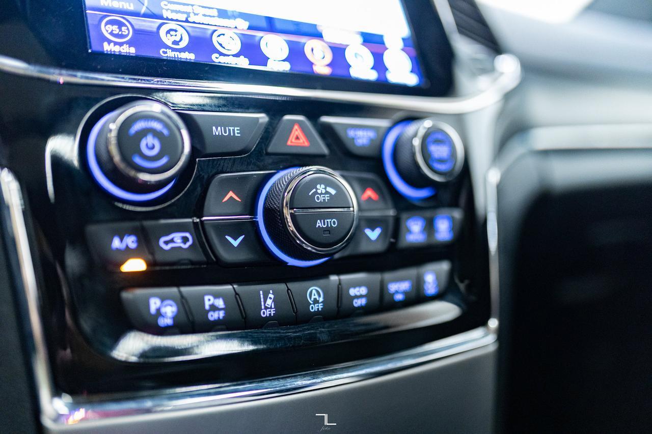 2021 Jeep Grand Cherokee 4x4 Limited Leather Roof Nav BCam Red Deer AB