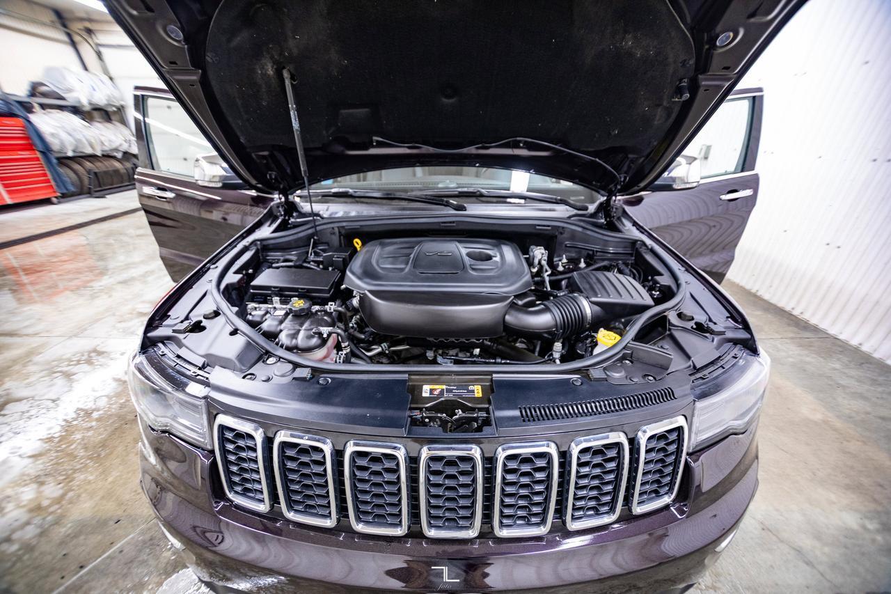 2021 Jeep Grand Cherokee 4x4 Limited Leather Roof Nav BCam Red Deer AB