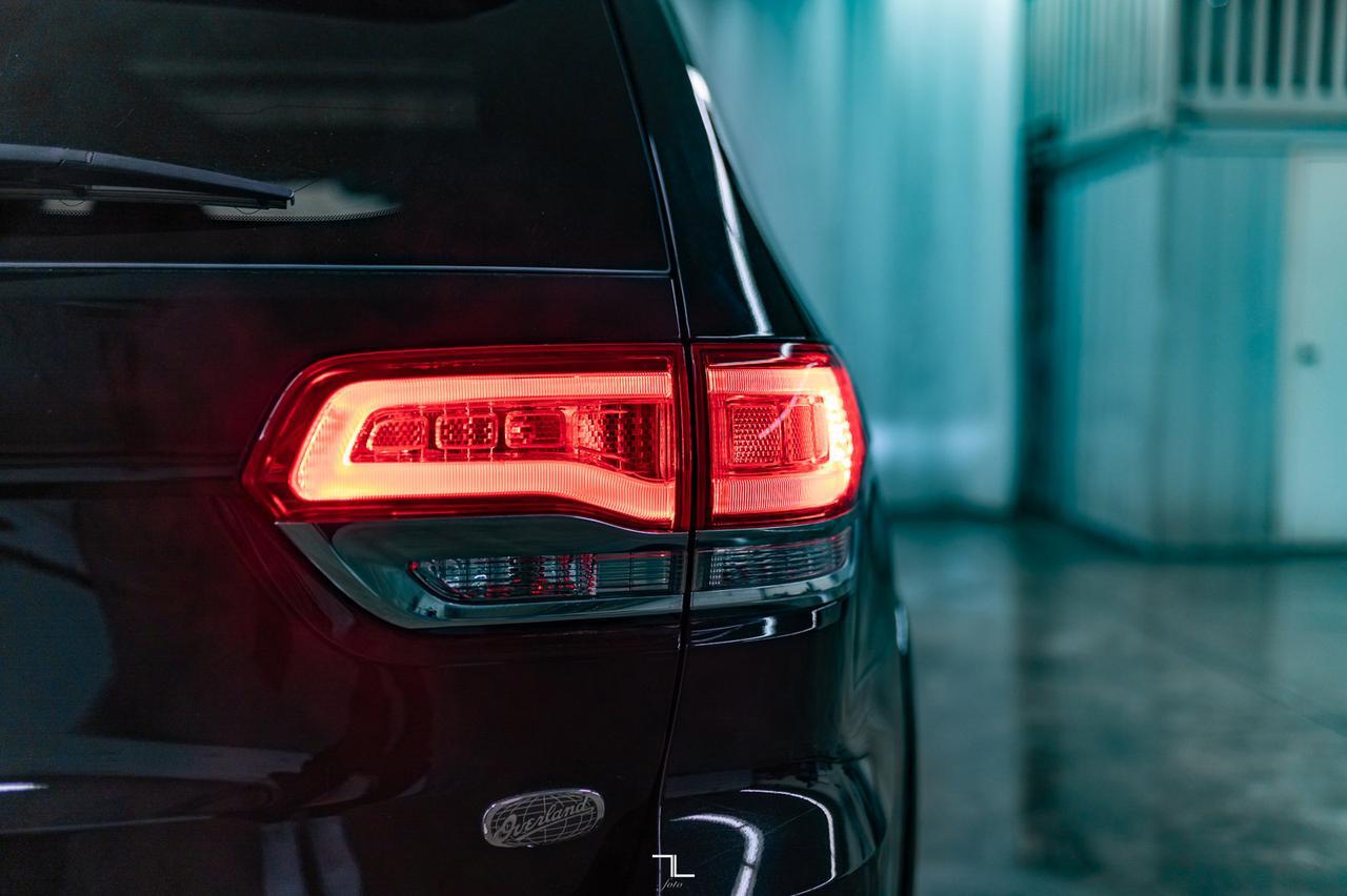 2021 Jeep Grand Cherokee 4x4 Overland Leather Roof Nav BCam Red Deer AB