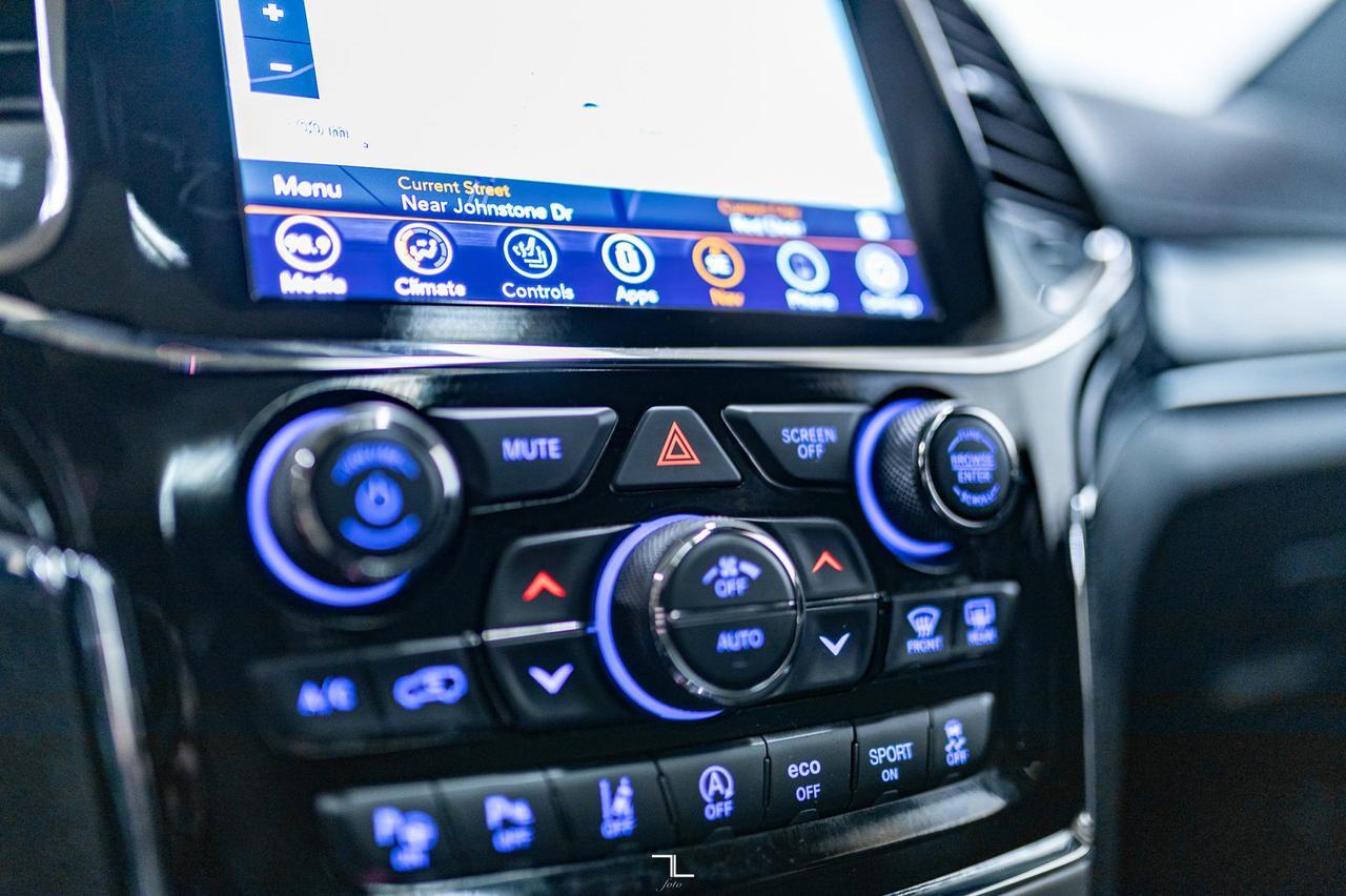 2021 Jeep Grand Cherokee 4x4 Overland Leather Roof Nav BCam Red Deer AB