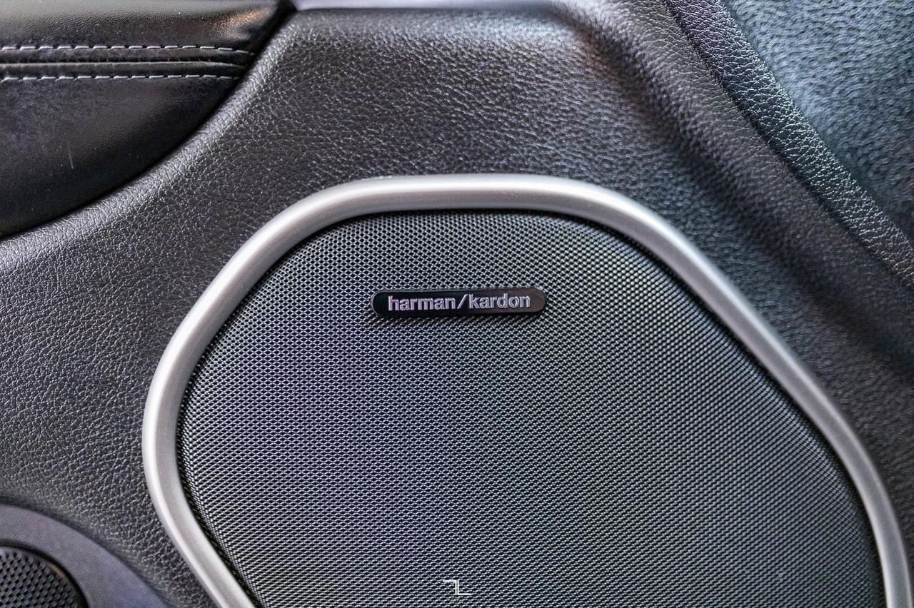 2021 Jeep Grand Cherokee 4x4 Overland Leather Roof Nav BCam Red Deer AB