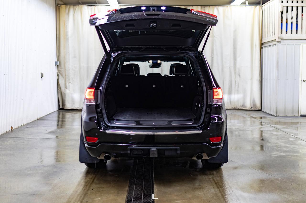 2021 Jeep Grand Cherokee 4x4 Overland Leather Roof Nav BCam Red Deer AB