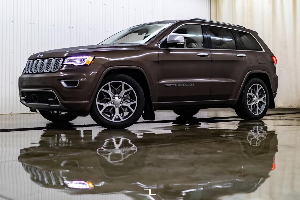 2021 Jeep Grand Cherokee 4x4 Overland Leather Roof Nav BCam Red Deer AB