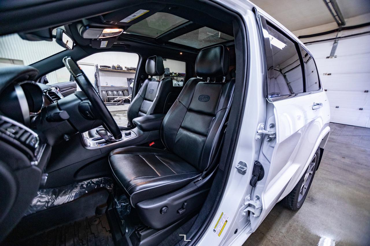 2021 Jeep Grand Cherokee 4x4 Overland Leather Roof Nav Red Deer AB