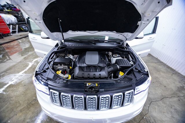 2021 Jeep Grand Cherokee 4x4 Summit Leather Roof Nav BCam Red Deer AB