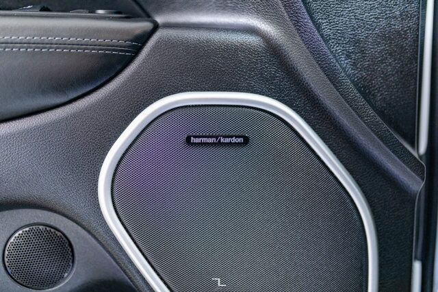 2021 Jeep Grand Cherokee 4x4 Summit Leather Roof Nav BCam Red Deer AB