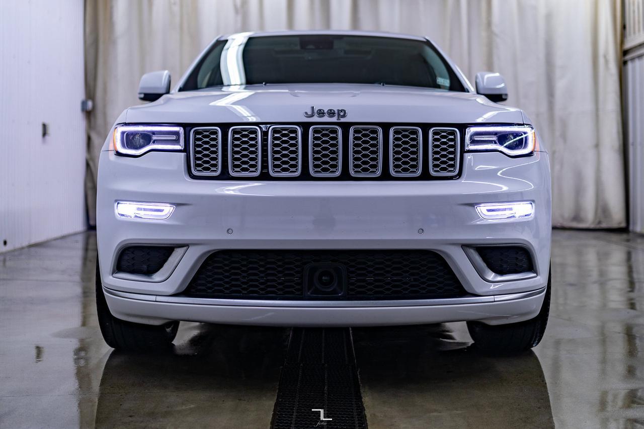 2021 Jeep Grand Cherokee 4x4 Summit Leather Roof Nav BCam Red Deer AB